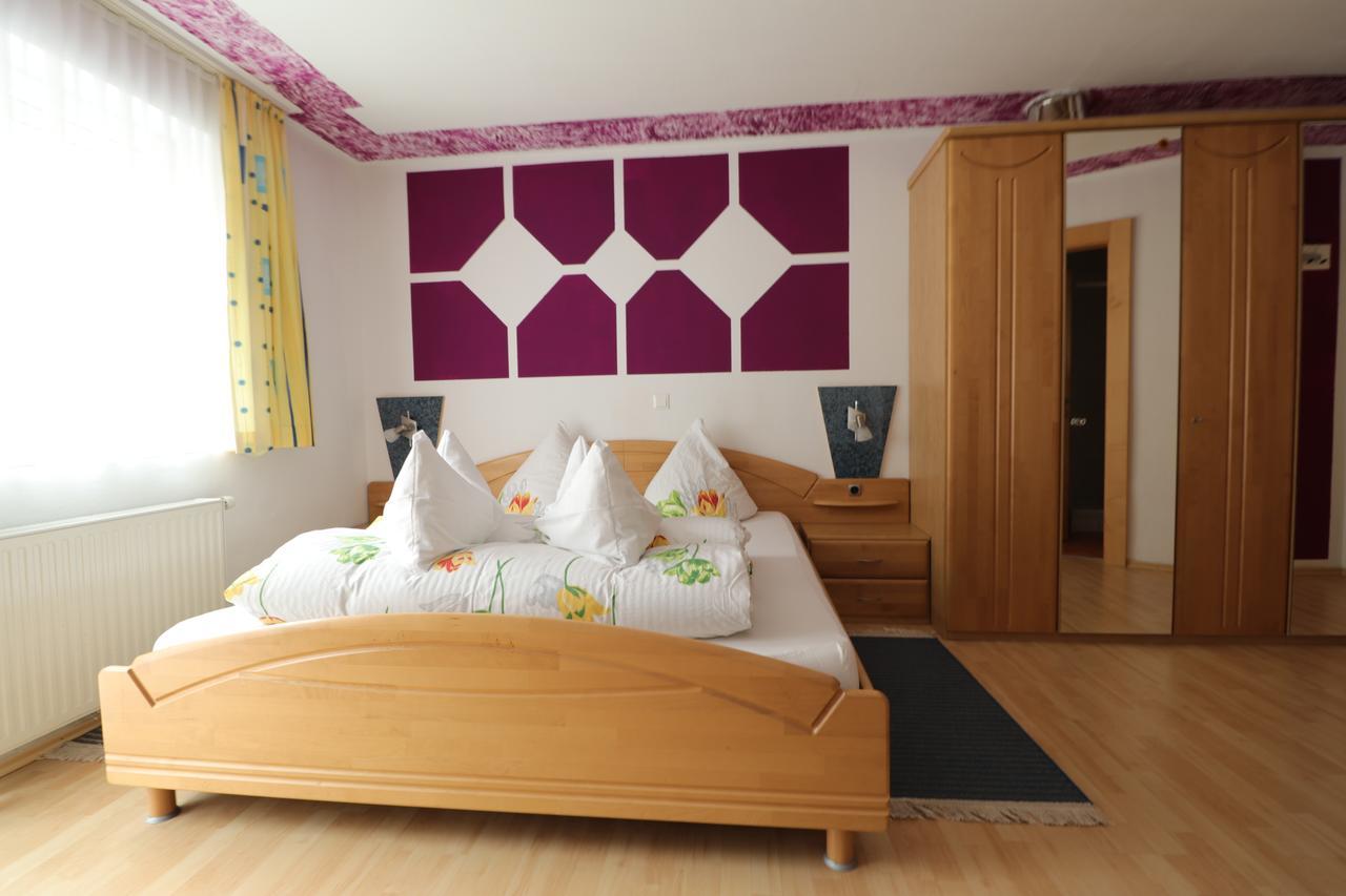 Gastehaus Possard Hotel ชตัมส์ ภายนอก รูปภาพ